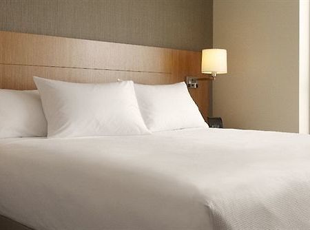 Hyatt Place Charlottesville Exteriör bild