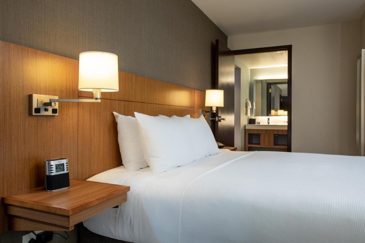 Hyatt Place Charlottesville Exteriör bild
